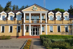 Okna z folią przeciwsłoneczną Silver 60 XT