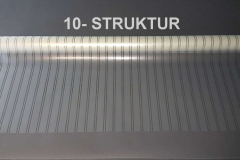 STRUKTUR - pasy mat 3,5cm/ bezb. 0,5cm/ mat 0,5cm/ bezb. 0,5cm/ mat 3,5cm itd.